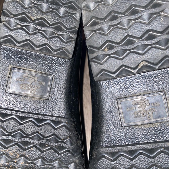 Black and white G.H. Bass bootie boots! Excellent Used Condition! Size 8 - Picture 7 of 8